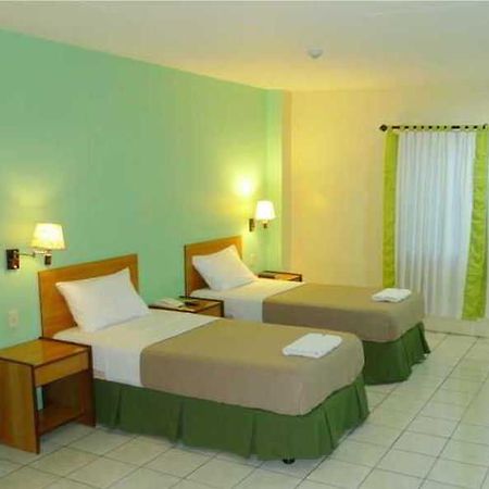 Sequoia Inn Davao City 외부 사진